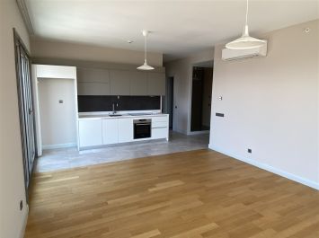 Mesa 66 Compound 2+1 Apt.